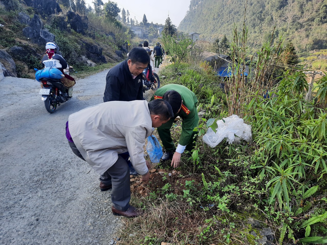 Xã Lũng Thầu tổ chức Tết trồng cây xuân Giáp Thìn năm 2024